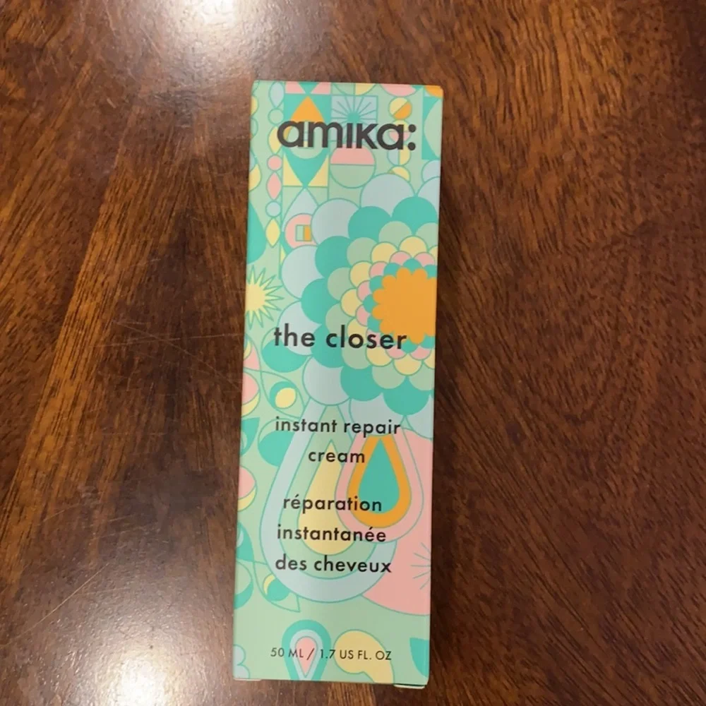 Amika The Closer Instant Repair Cream